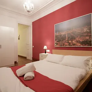 Charm Rambla Catalunya Apartment Barcelona